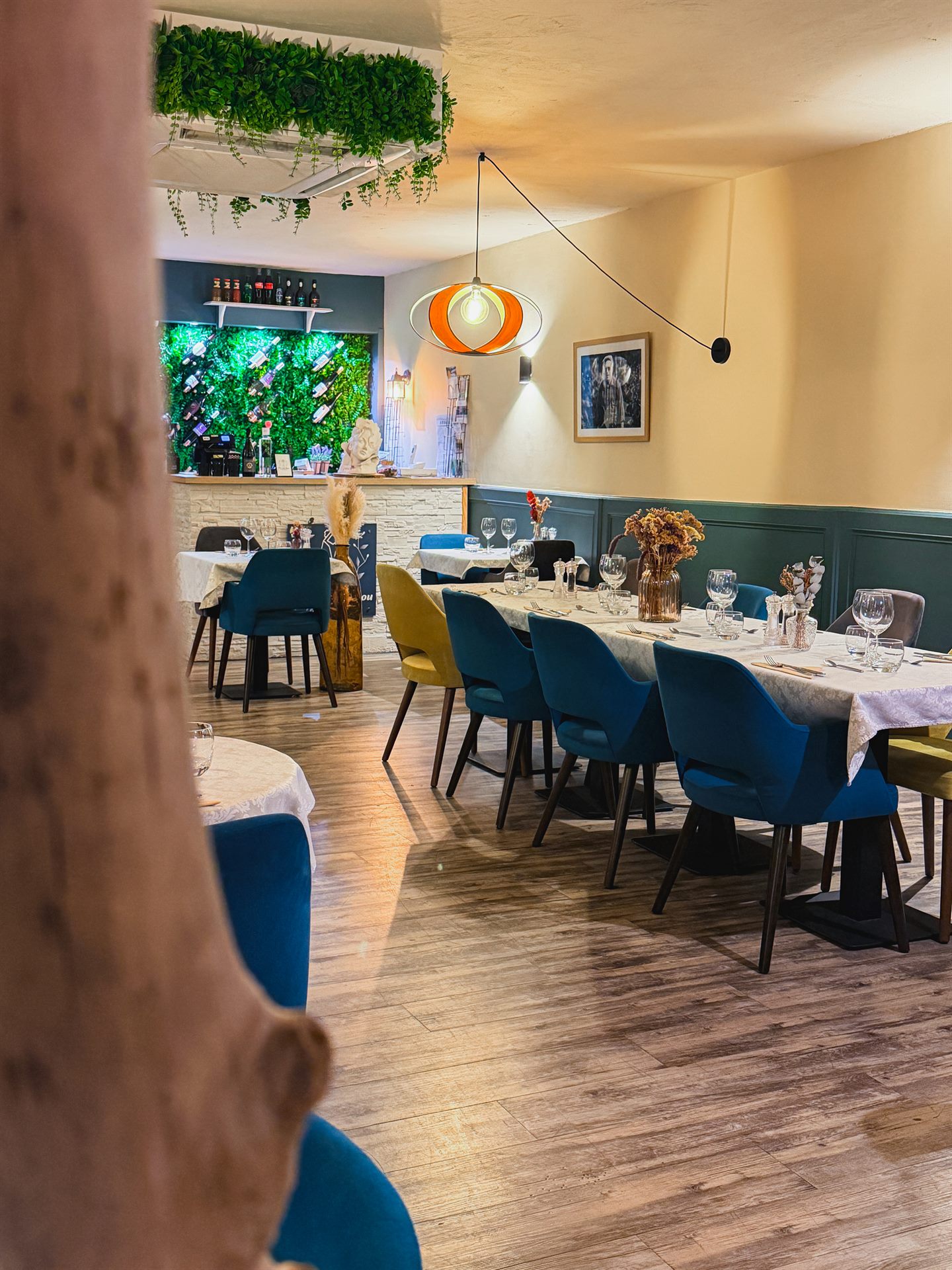 Salle intérieure du restaurant