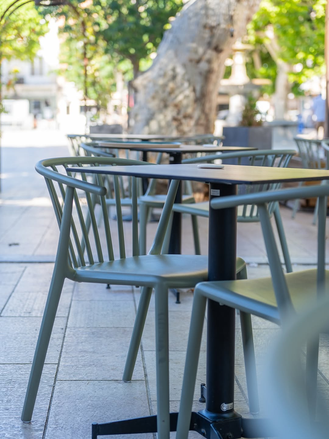 Chaises en terrasse